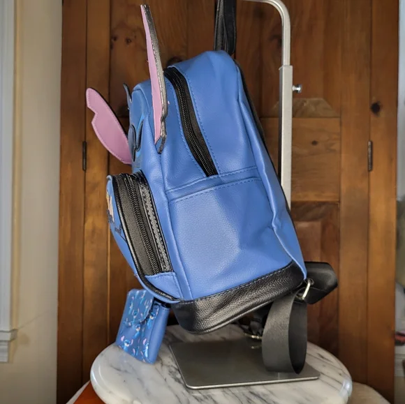 Stitch Back Pack - Picture 4 of 16